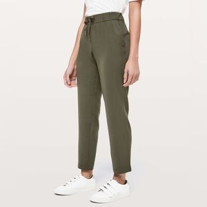 Lululemon On The Fly Pants 7/8
